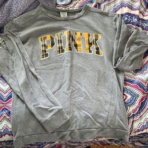 PINK Sweatshirt